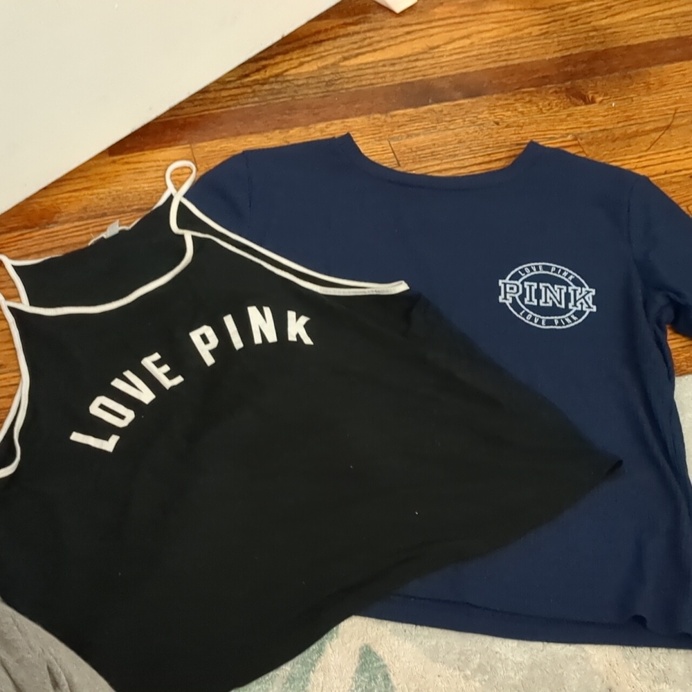 2 PINK VS